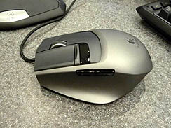 #004Υͥ/GDC 2009ֳԡLogitechʹޡޥG9x Laser MouseפΰյȤμ