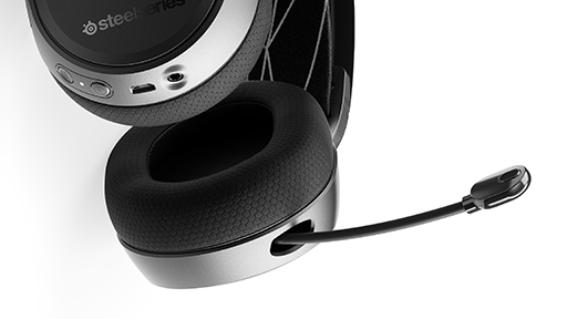 #004Υͥ/SteelSeries磻쥹إåɥåȡArctis 9 Wirelessפȯ䡣ٱ2.4GHzȼBluetoothб