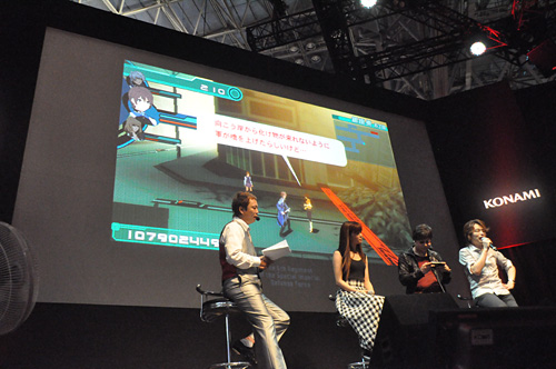 TGS 2011ϻäβΤϪ줿KONAMI֡ΡΧΥȥ饿ץڥ륹ơݡ